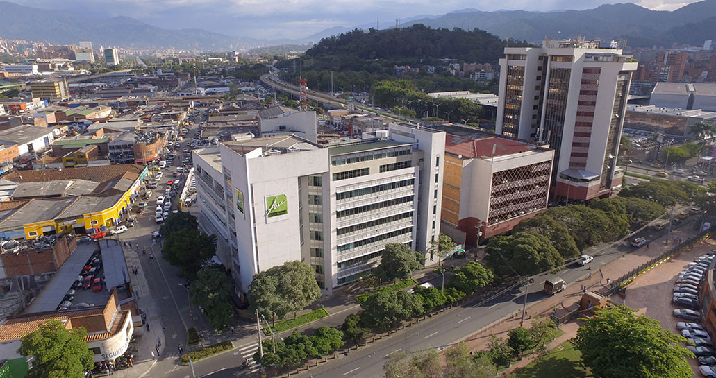 Páginas Área Metropolitana 32 años contribuyendo a mejorar la calidad